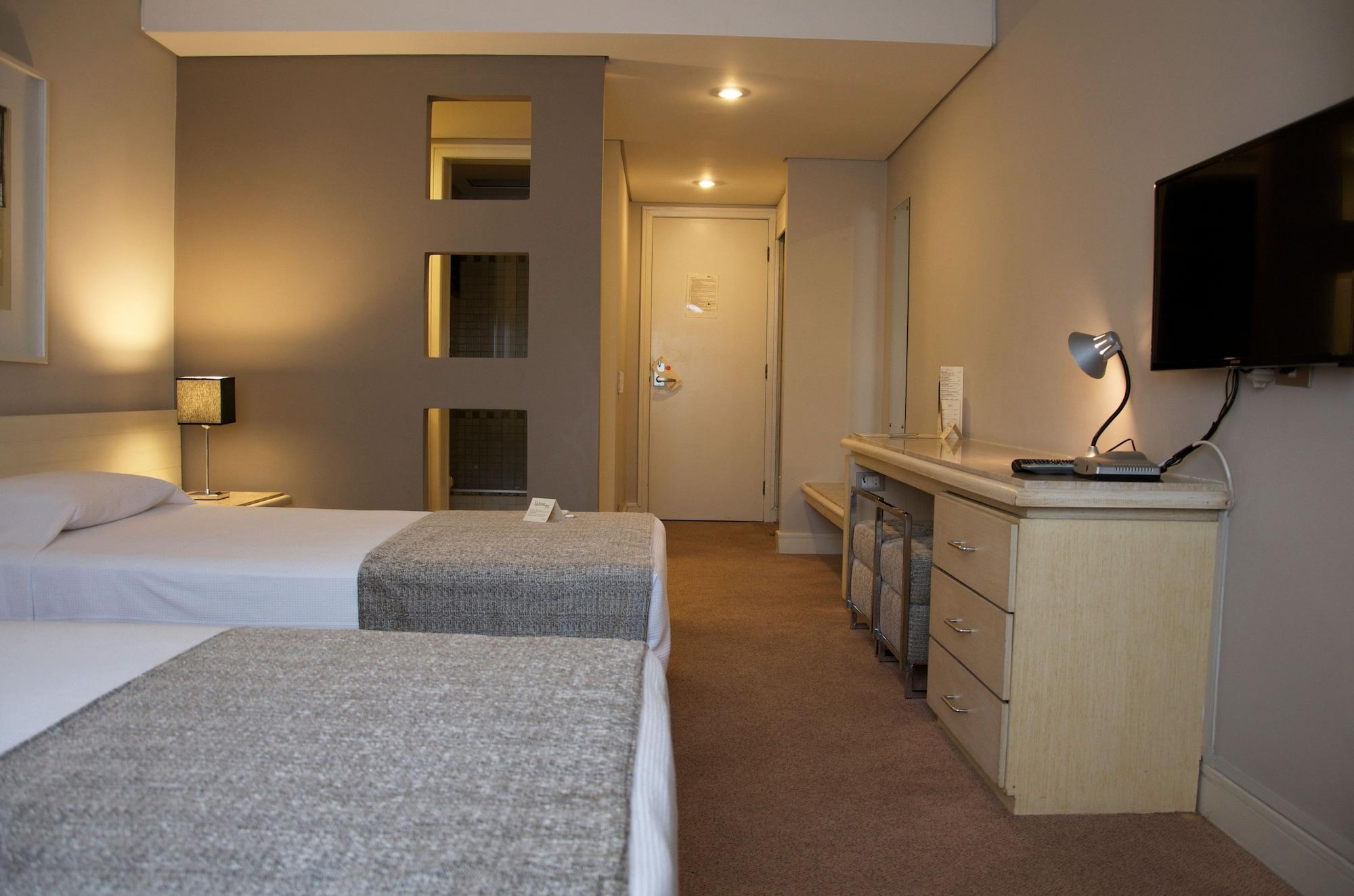 Hotel Victoria Villa Curitiba By Nacional Inn Zewnętrze zdjęcie