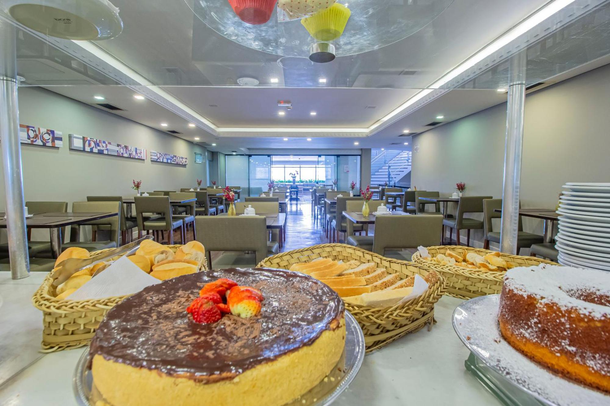 Hotel Victoria Villa Curitiba By Nacional Inn Zewnętrze zdjęcie
