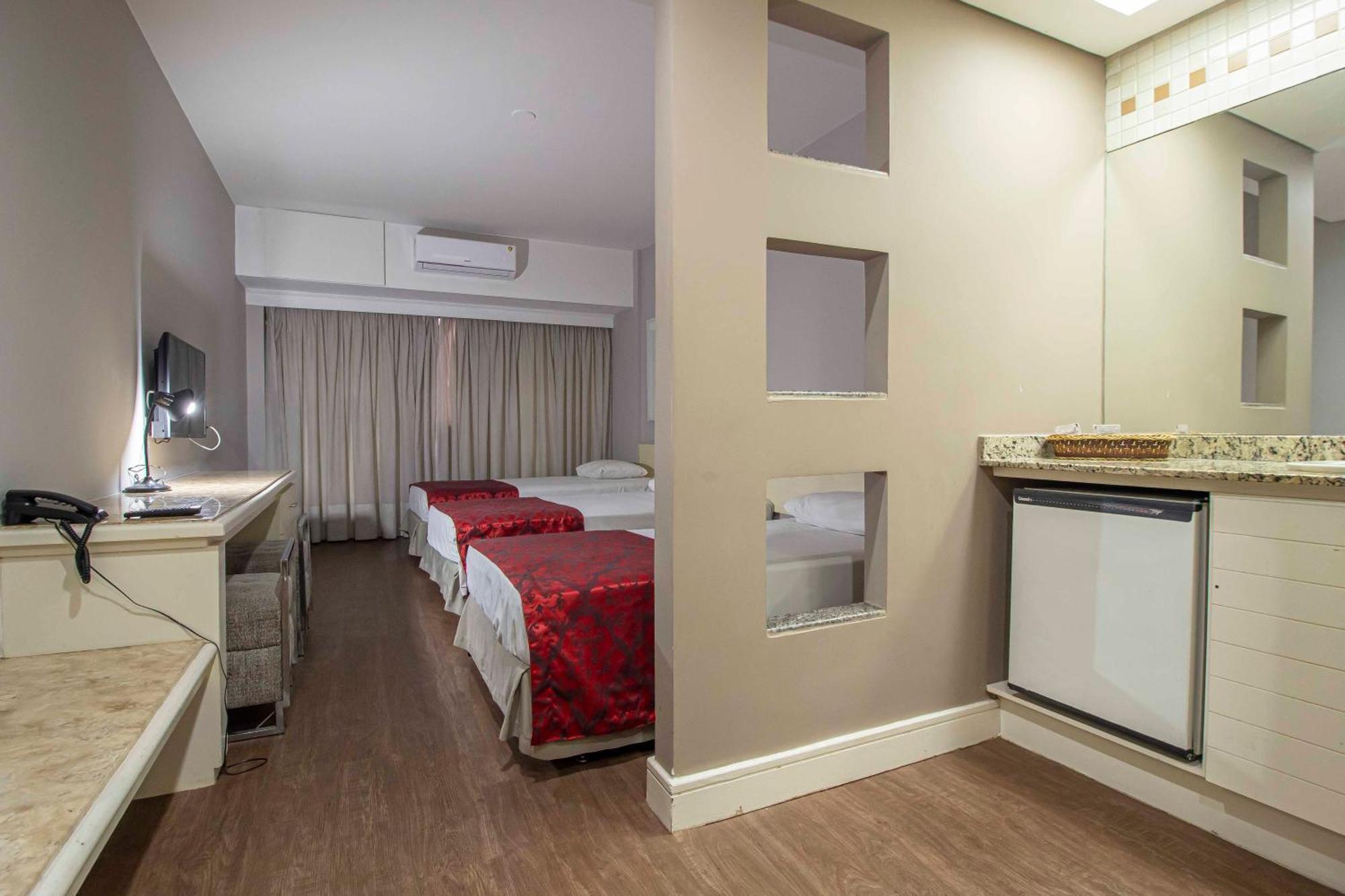 Hotel Victoria Villa Curitiba By Nacional Inn Zewnętrze zdjęcie