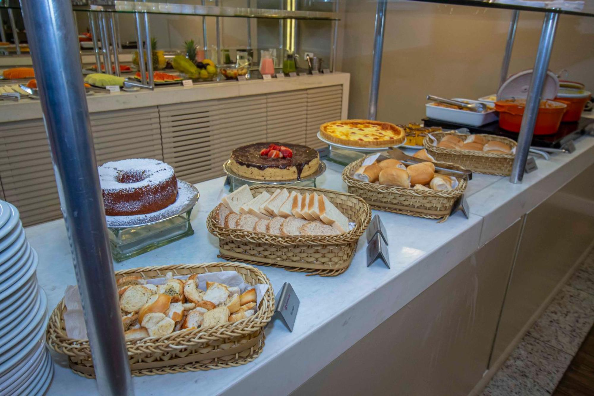 Hotel Victoria Villa Curitiba By Nacional Inn Zewnętrze zdjęcie