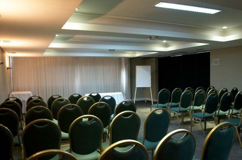 Hotel Victoria Villa Curitiba By Nacional Inn Zewnętrze zdjęcie